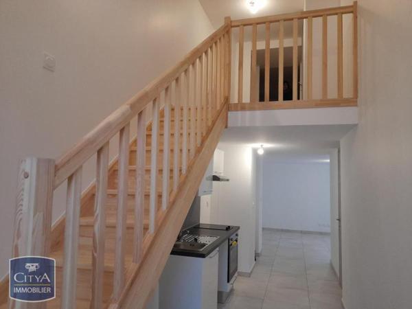 Appartement à louer 2 pièces 42.78m² Mâcon (71000)