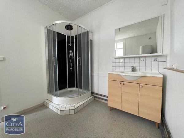 Appartement à louer 3 pièces 73m²