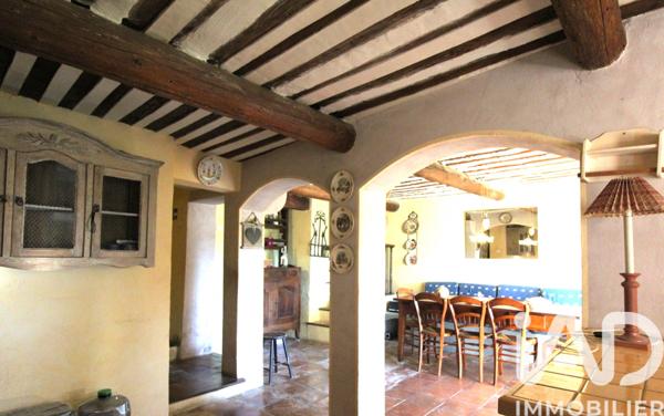 Maison à vendre 5 pièces 130 m² Saumane-de-Vaucluse