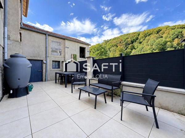 Très bel appartement au RDC, avec terrasse et jardin