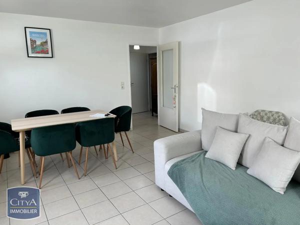 Appartement à louer 3 pièces 69.95m² Amiens (80090)