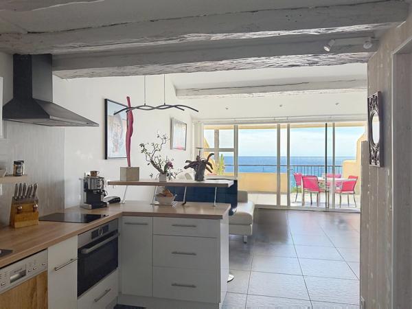 Superbe maison vue mer — Située à Agay dans un lotissement privé avec gardien