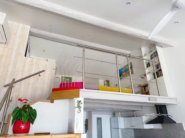 Superbe maison vue mer — Située à Agay dans un lotissement privé avec gardien