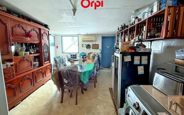 Maison à vendre    3 pièces •  Saint-Denis