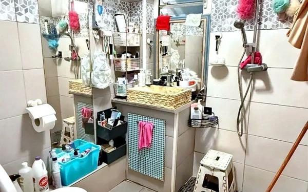 Maison à vendre    3 pièces •  Saint-Denis