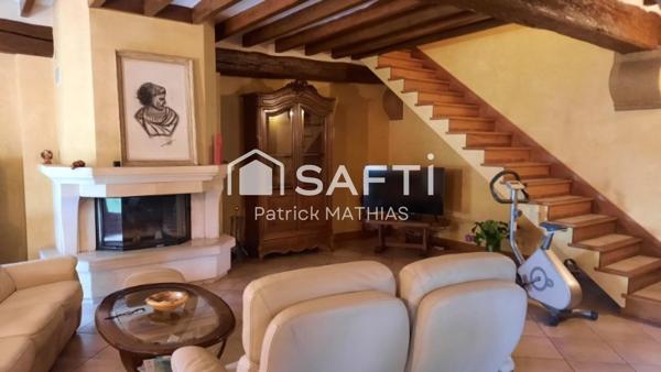 Fort potentiel avec de nombreuses dépendances