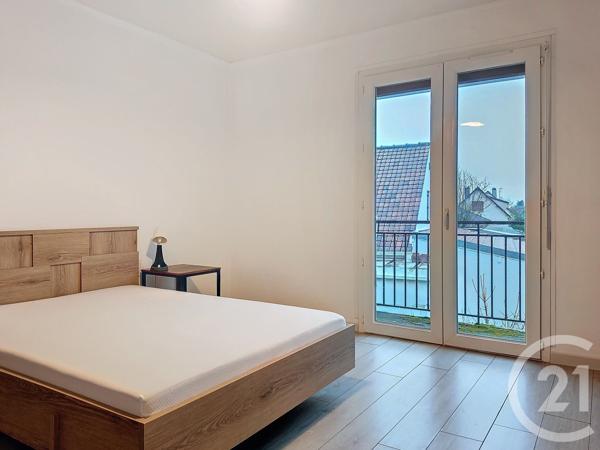 Immeuble à vendre  205 m2 ST ETIENNE DU ROUVRAY - 76