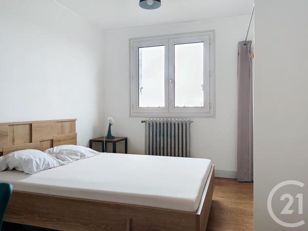 Immeuble à vendre  205 m2 ST ETIENNE DU ROUVRAY - 76