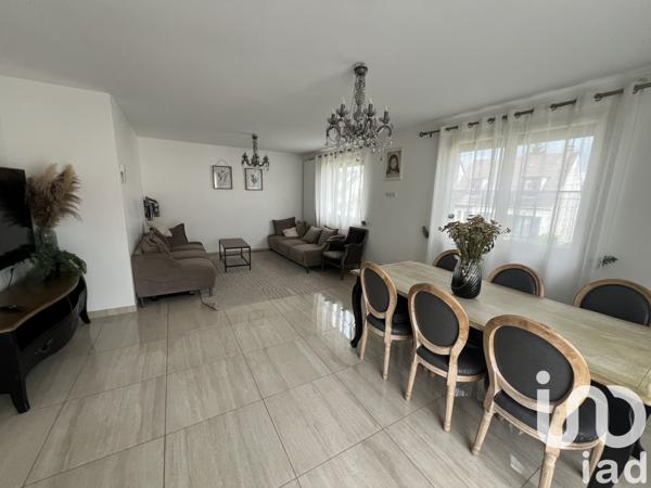 House for sale 6 rooms 90 m² Domont