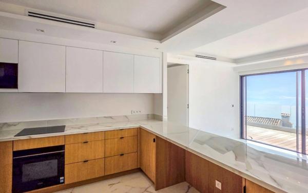 Maison à vendre 5 pièces ROQUEBRUNE CAP MARTIN (06)