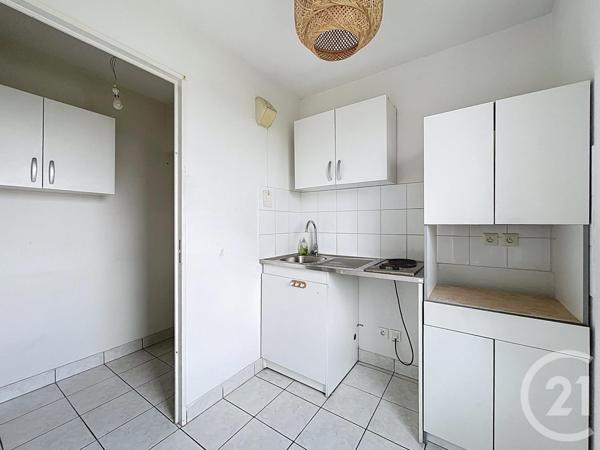 Appartement F3 à vendre  2 pièces - 52 m2 SENS - 89