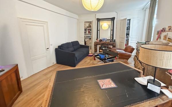 Maison à vendre    7 pièces •  Agen