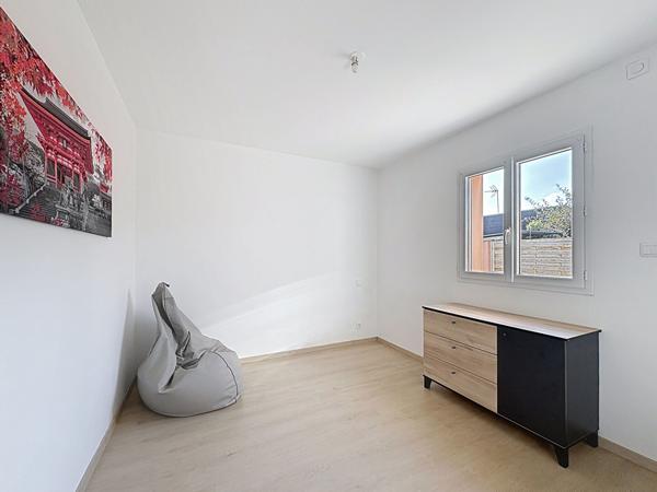 Maison moderne a vendre a LA GARNACHE - 4 chambres, piscine et grand sejour lumineux