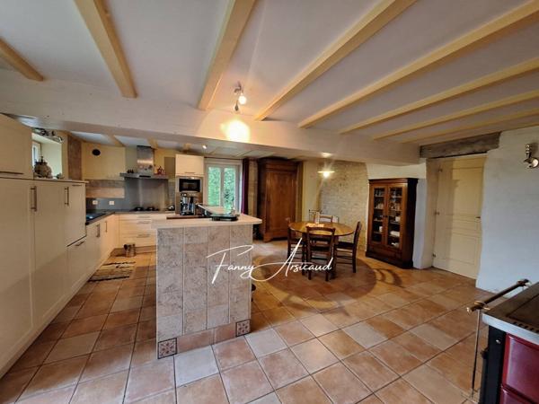 Maison à vendre 7 pièces de 201 m²