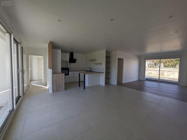 Maison à vendre à Les Herbiers en Vendée (85500), ref : 85013-1090045