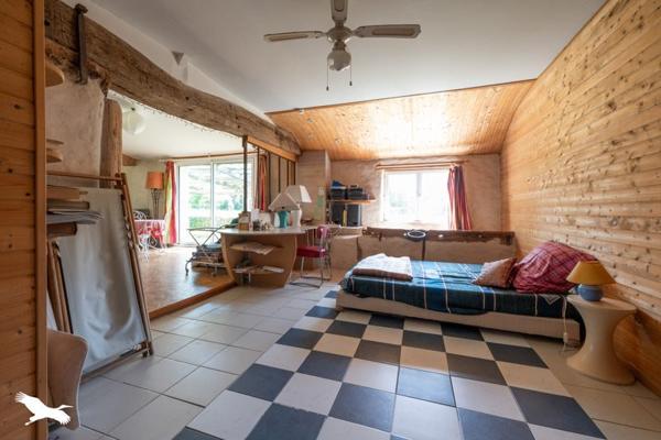 Maison à vendre 244 950 € Saint-Just-Luzac 4 p 150 m² DPE F