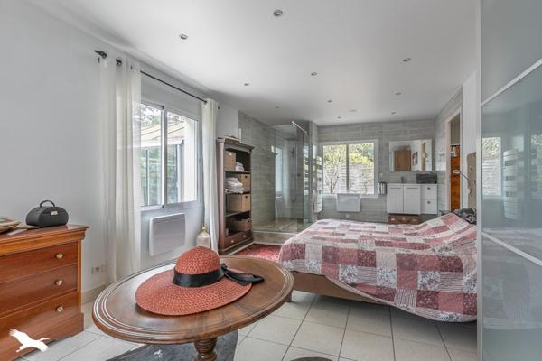 Maison à vendre 795 000 € Arès 5 p 230 m² DPE C