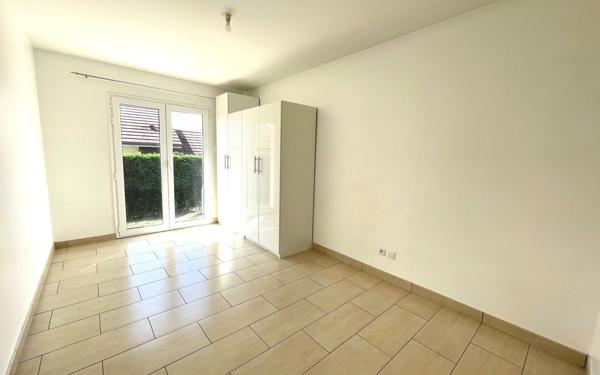 Maison à louer    5 pièces • 176 m2 Cranves-Sales