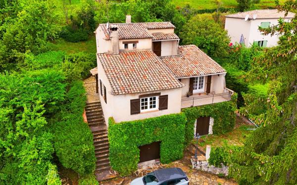 Maison à vendre    6 pièces • 161,85 m2 La Gaude