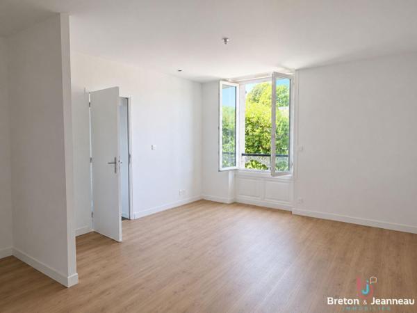 Appartement vue sur la Mayenne à MAYENNE
