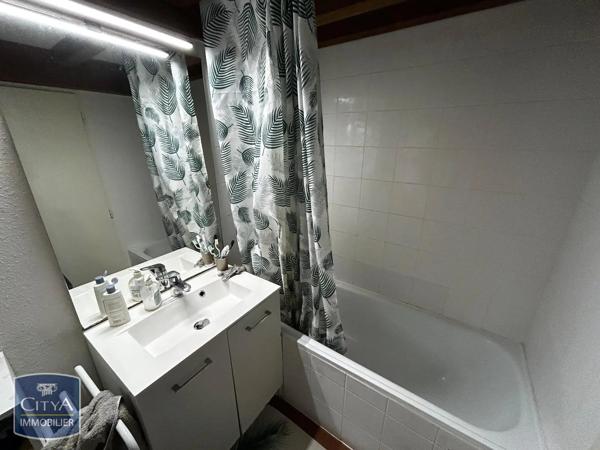 Appartement à louer 3 pièces 50.46m² Saint-Pierre-du-Mont (40280)