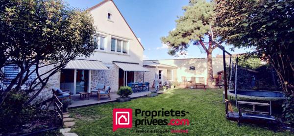 Semi Individuelle - 3 chambres, bureau, jardin, garage, cave - 130m²