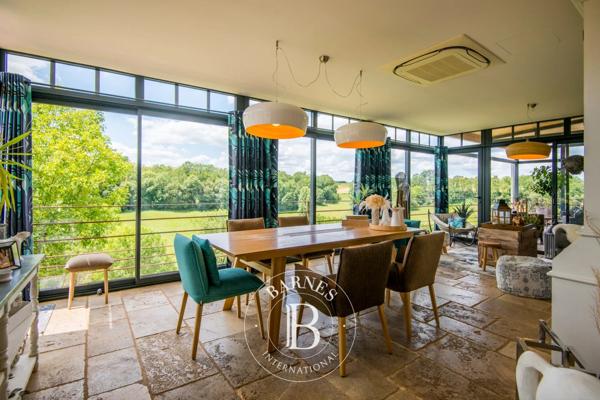 Rodez, Propriété 8 Chambres -  908 m² à vendre