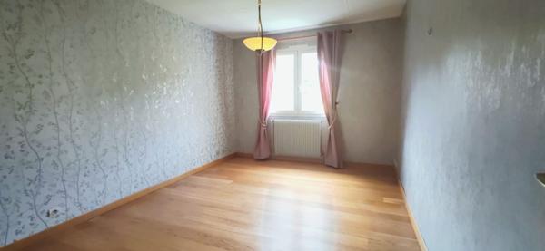 Maison 4 pièces - 90 m²