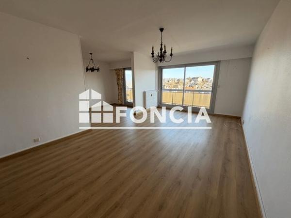 Location Appartement 4 pièces 84.84 m² - Dreux 28100