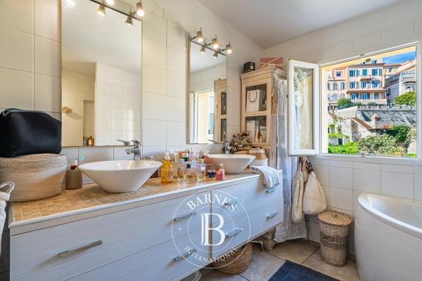 Bastia, Villa 5 Chambres -  273 m² à vendre