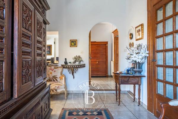 Bastia, Villa 5 Chambres -  273 m² à vendre