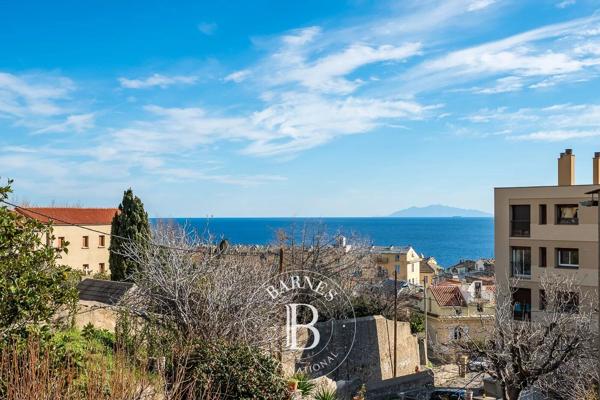 Bastia, Villa 5 Chambres -  273 m² à vendre