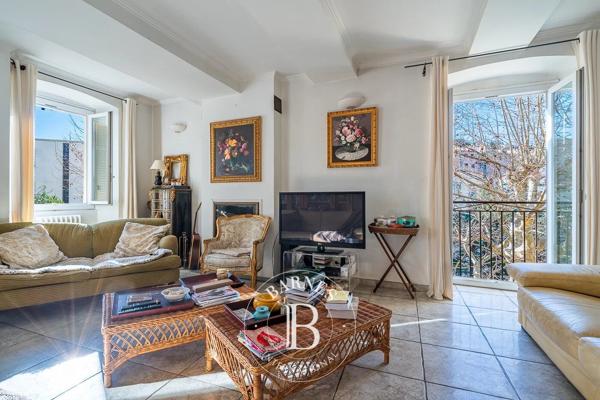 Bastia, Villa 5 Chambres -  273 m² à vendre