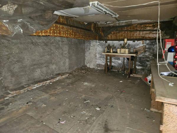 Immeuble à vendre à Le Pont-de-Beauvoisin 38480