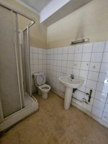 Immeuble à vendre à Le Pont-de-Beauvoisin 38480
