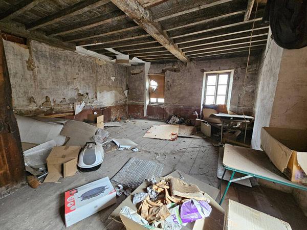 Immeuble à vendre à Le Pont-de-Beauvoisin 38480