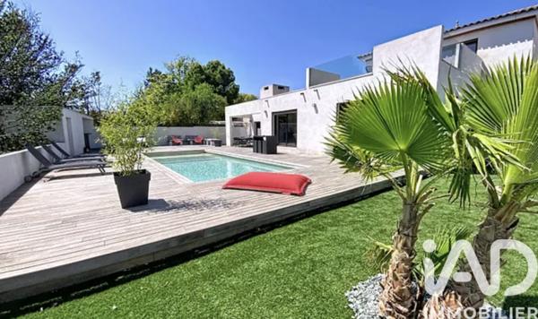 Maison à vendre 5 pièces 196 m² Corneilhan