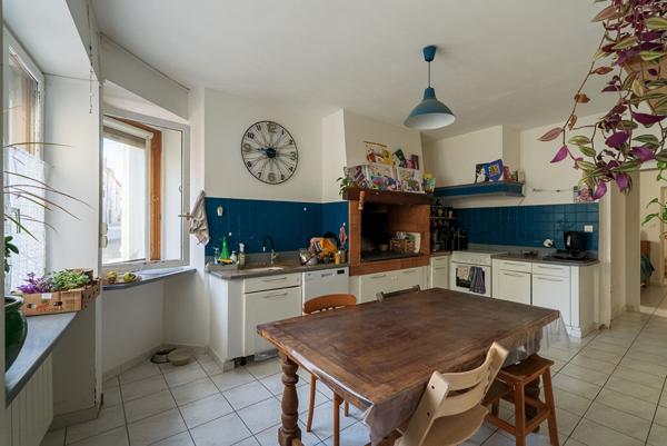 CARCASSONNE – LIMOUX – ST HILAIRE Maison de village T7 220m² (173m² hab) avec garage