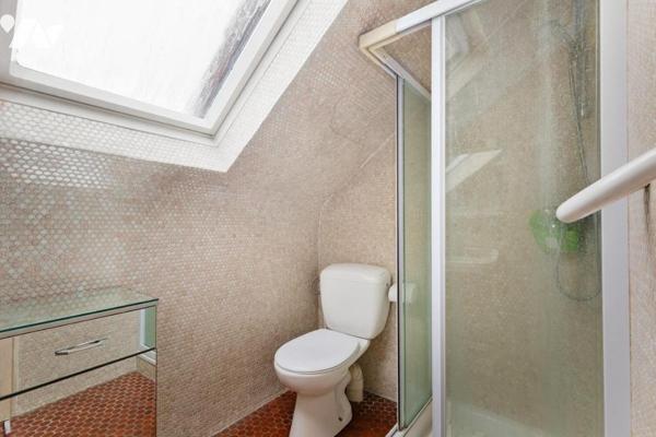 MAISON 7 PIECES 5 CHAMBRES 