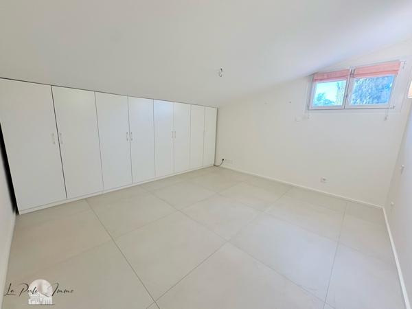 Le Soler (66270) Magnifique Villa Méditerranéenne F5 de 150 m² avec Piscine