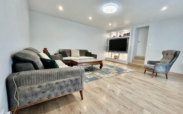 Maison à vendre    7 pièces • 225 m2 Coulommiers