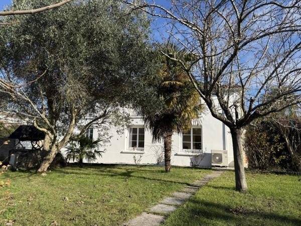 Maison charentaise Cozes 125 m²