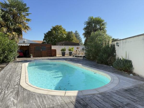 Maison charentaise Cozes 125 m²