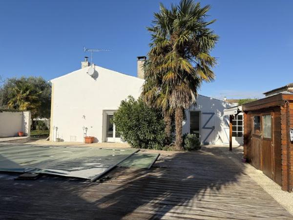 Maison charentaise Cozes 125 m²