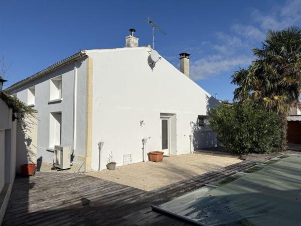 Maison charentaise Cozes 125 m²