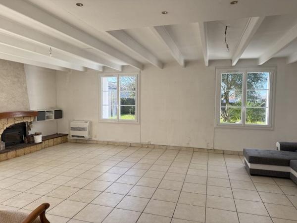 Maison charentaise Cozes 125 m²