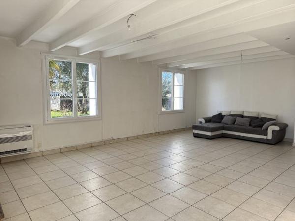 Maison charentaise Cozes 125 m²