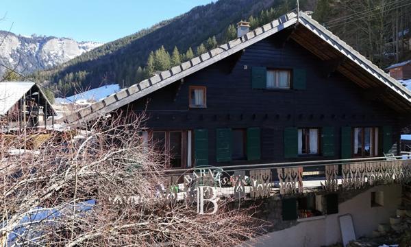 Morzine, Chalet 12 Chambres -  256 m² à vendre