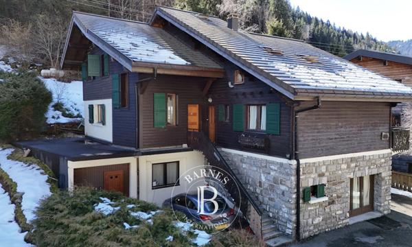 Morzine, Chalet 12 Chambres -  256 m² à vendre
