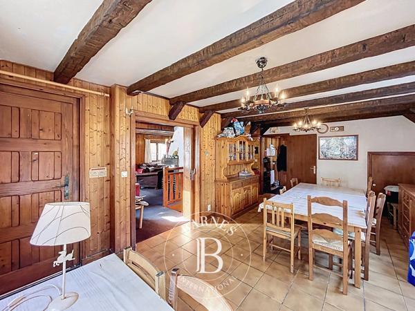 Morzine, Chalet 12 Chambres -  256 m² à vendre
